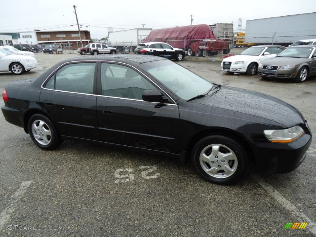 1999 Accord EX Sedan - Flamenco Black Pearl / Charcoal photo #6