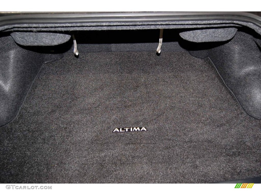 2011 Altima 3.5 SR Coupe - Super Black / Charcoal photo #15
