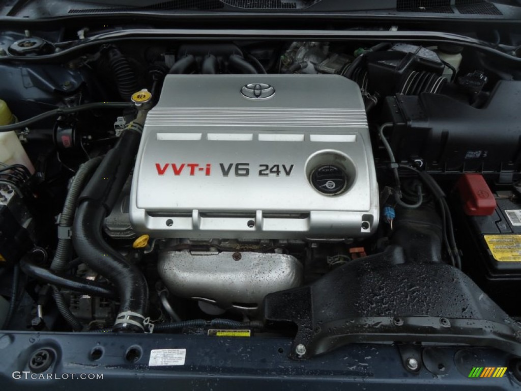 2004 Toyota Camry XLE V6 Engine Photos