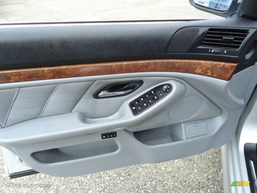 1999 BMW 5 Series 528i Sedan Grey Door Panel Photo #53494264