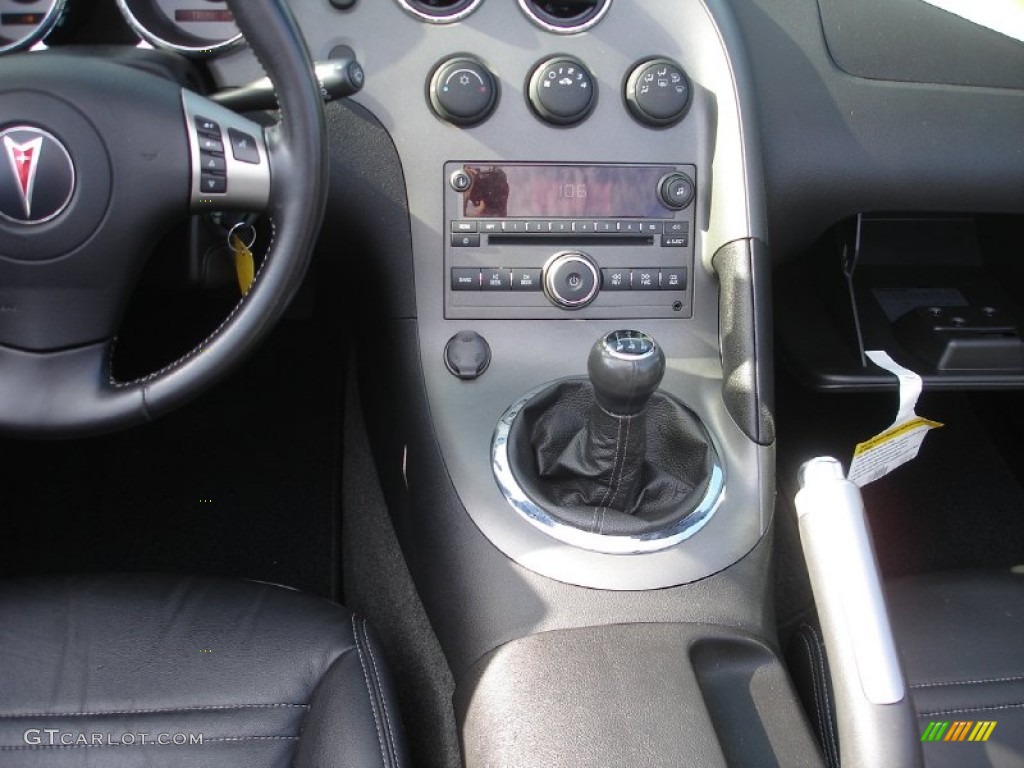 2007 Pontiac Solstice Roadster 5 Speed Manual Transmission Photo #53495189