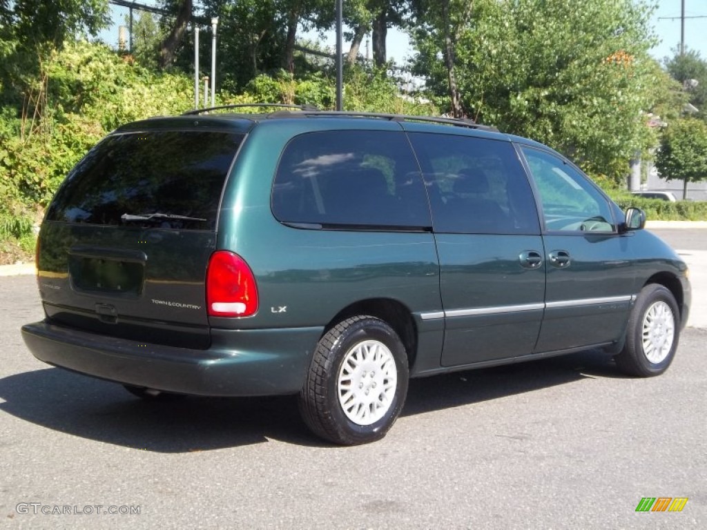 Deep Hunter Green Pearl 1998 Chrysler Town & Country LX Exterior Photo #53495453