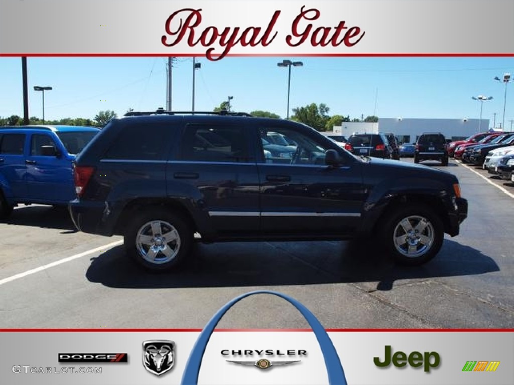 2005 Grand Cherokee Limited 4x4 - Midnight Blue Pearl / Medium Slate Gray photo #1