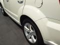 Stone White - Caliber SXT Photo No. 4