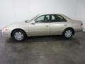 2000 Cashmere Beige Metallic Toyota Camry LE  photo #3