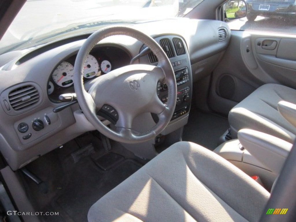 2003 Grand Caravan Sport - Satin Jade Pearl / Taupe photo #17