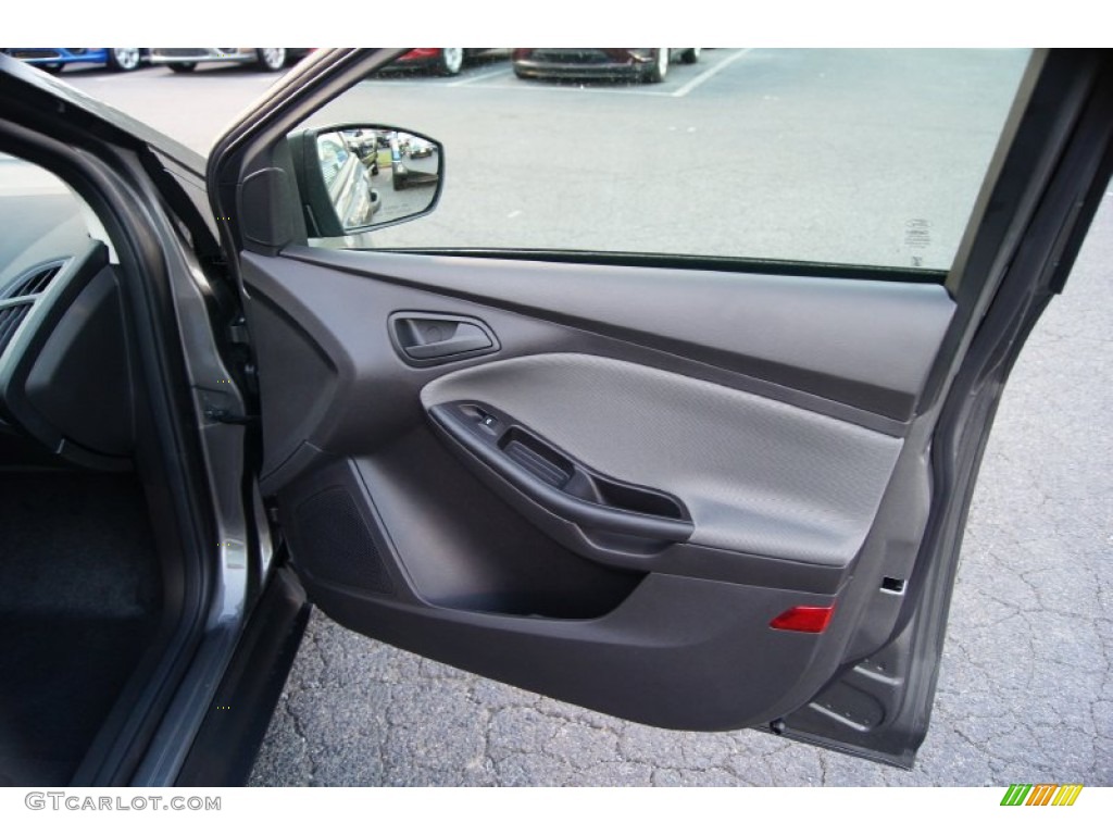 2012 Ford Focus S Sedan Charcoal Black Door Panel Photo #53502820