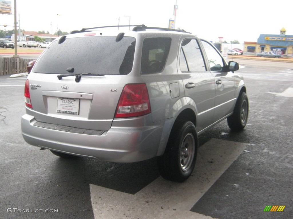 2003 Sorento LX - Diamond Silver Metallic / Gray photo #5