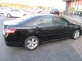 Black - Camry SE Photo No. 4
