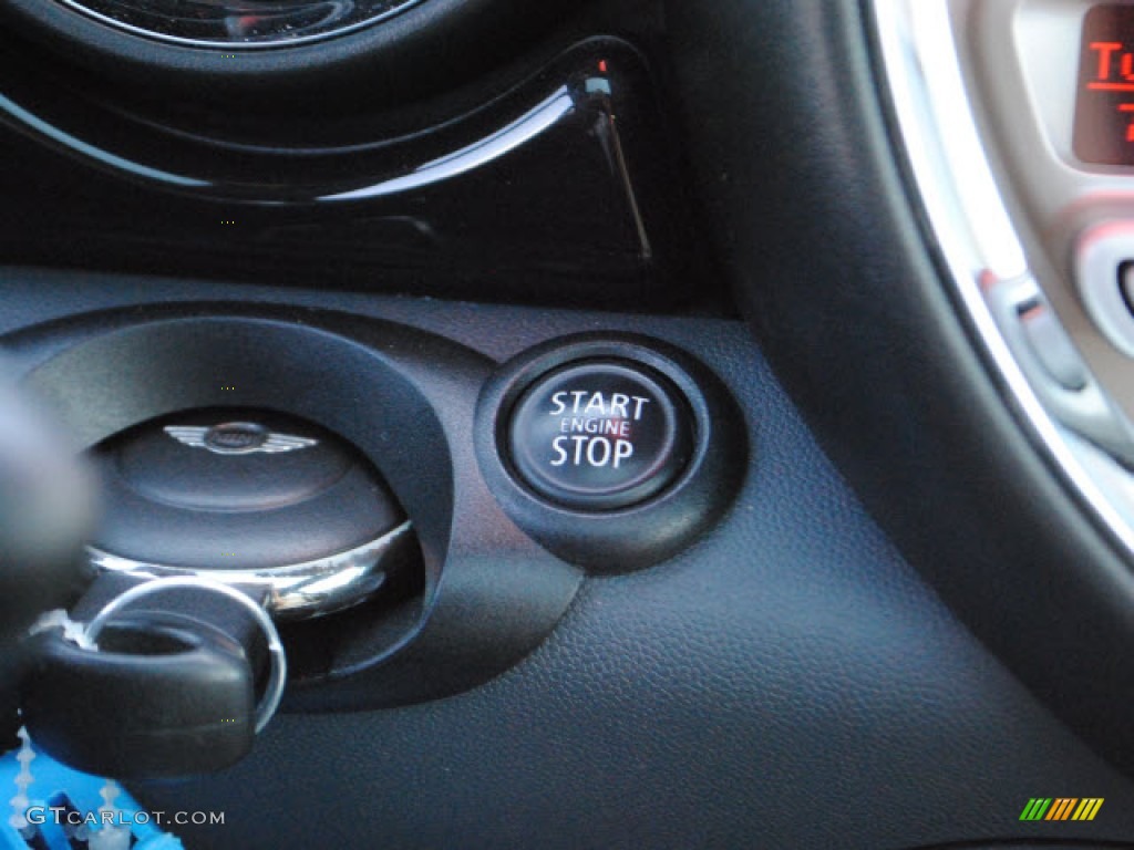 2009 Mini Cooper John Cooper Works Clubman Controls Photo #53505247