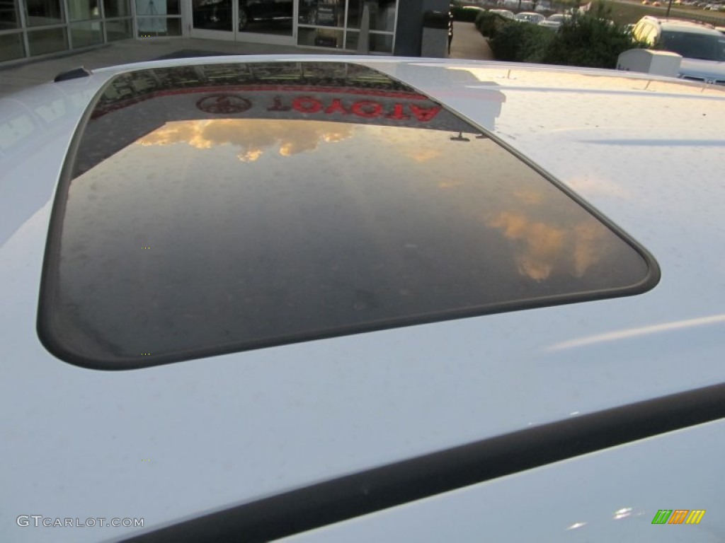 2011 Tundra Limited CrewMax 4x4 - Super White / Sand Beige photo #15