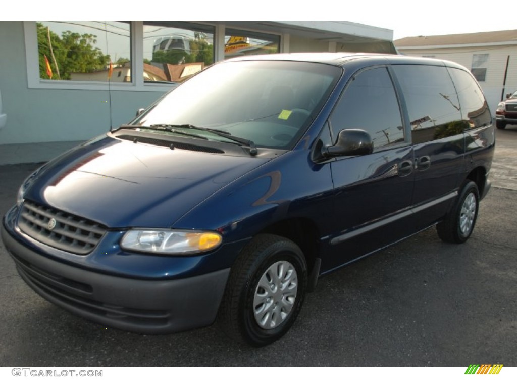2000 Voyager  - Patriot Blue Pearl / Mist Gray photo #5