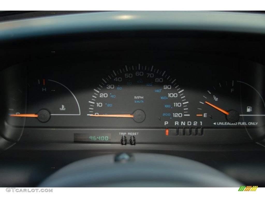 2000 Voyager  - Patriot Blue Pearl / Mist Gray photo #9