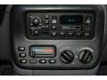 2000 Chrysler Voyager Mist Gray Interior Audio System Photo