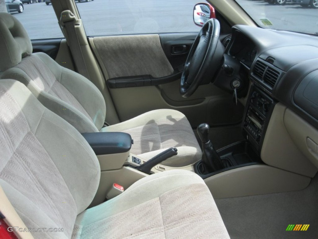Beige Interior 2001 Subaru Forester 2.5 S Photo #53508664