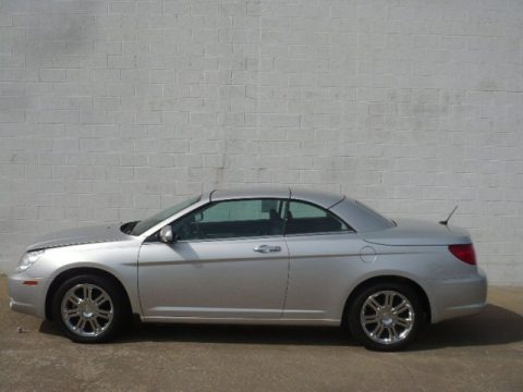 2009 Chrysler Sebring Limited Hardtop Convertible Data, Info and Specs