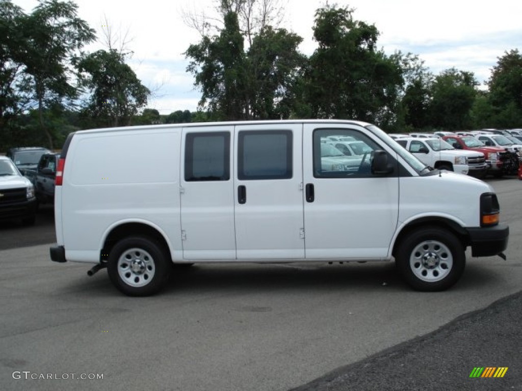 2011 Express 1500 Cargo Van - Summit White / Medium Pewter photo #5