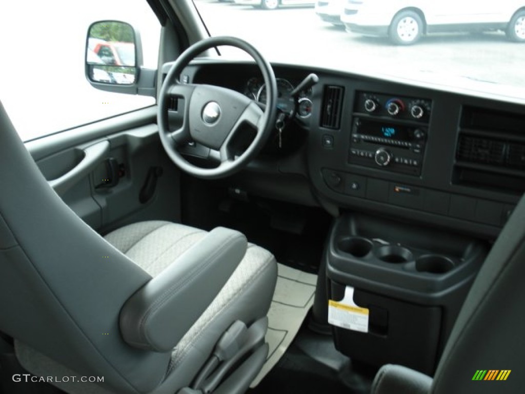 2011 Express 1500 Cargo Van - Summit White / Medium Pewter photo #13