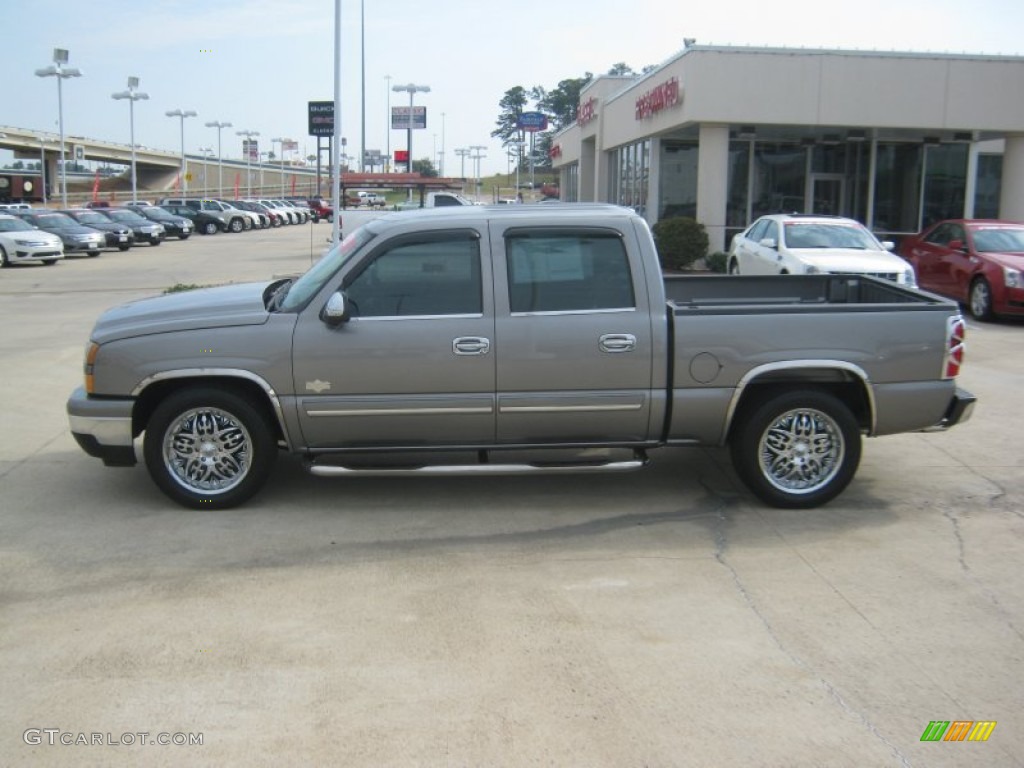 2007 Silverado 1500 Classic LS Crew Cab - Graystone Metallic / Dark Charcoal photo #2