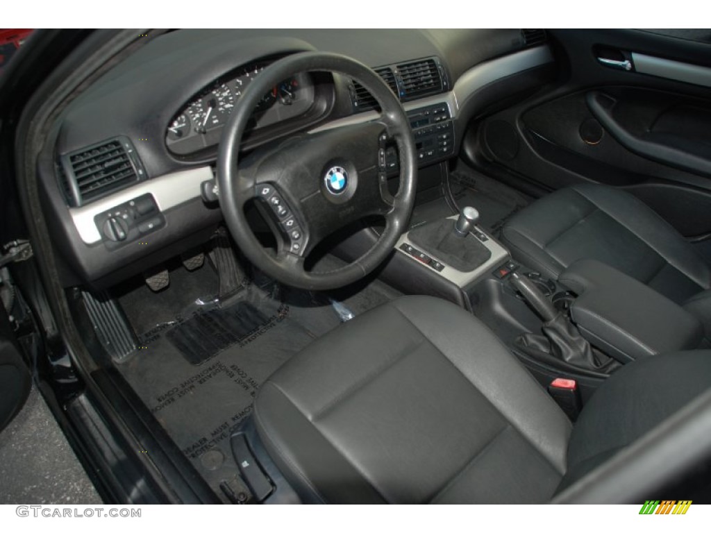 2003 3 Series 325i Sedan - Jet Black / Black photo #18