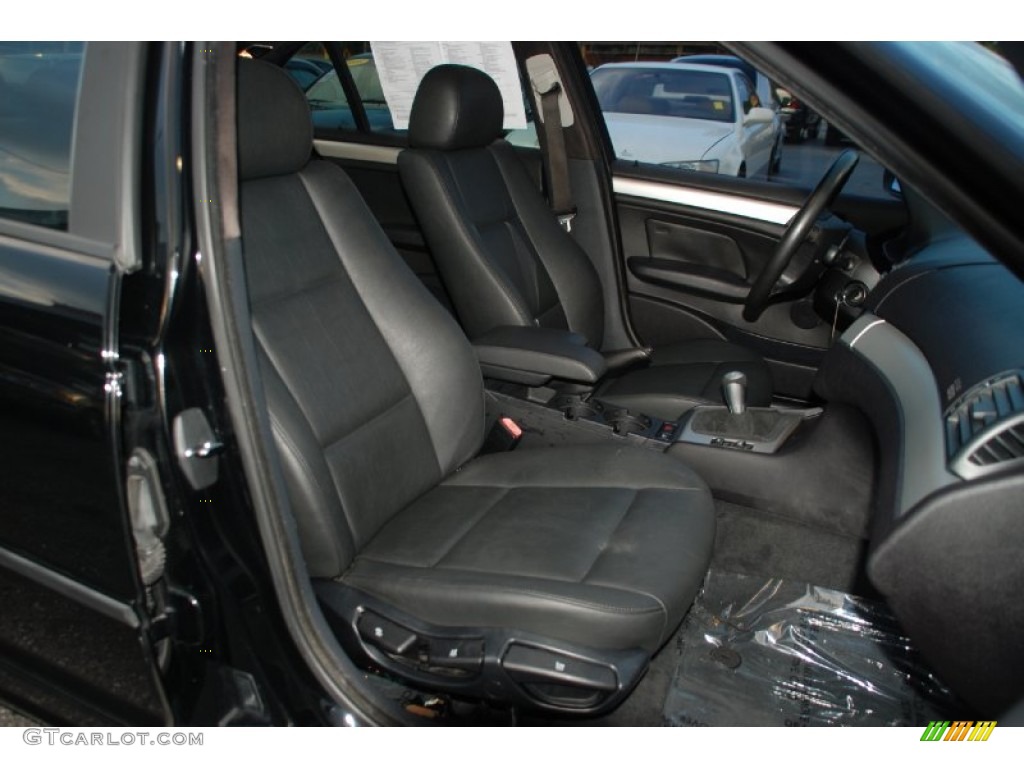2003 3 Series 325i Sedan - Jet Black / Black photo #24