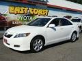 Super White - Camry SE Photo No. 3