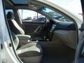 Super White - Camry SE Photo No. 8