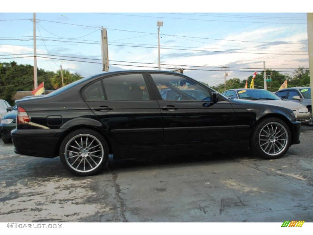 2003 3 Series 325i Sedan - Jet Black / Black photo #31