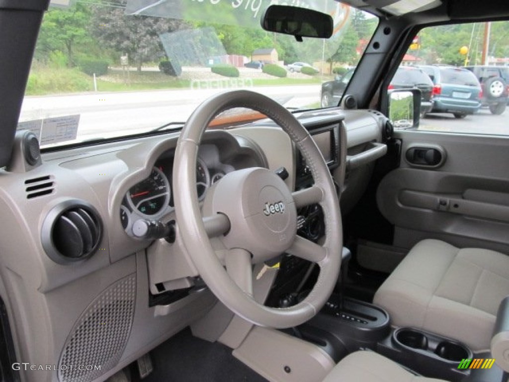 Dark Khaki/Medium Khaki Interior 2009 Jeep Wrangler Unlimited Rubicon 4x4 Photo #53513617