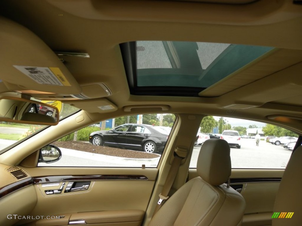2008 S 550 Sedan - Black / Cashmere/Savanna photo #4