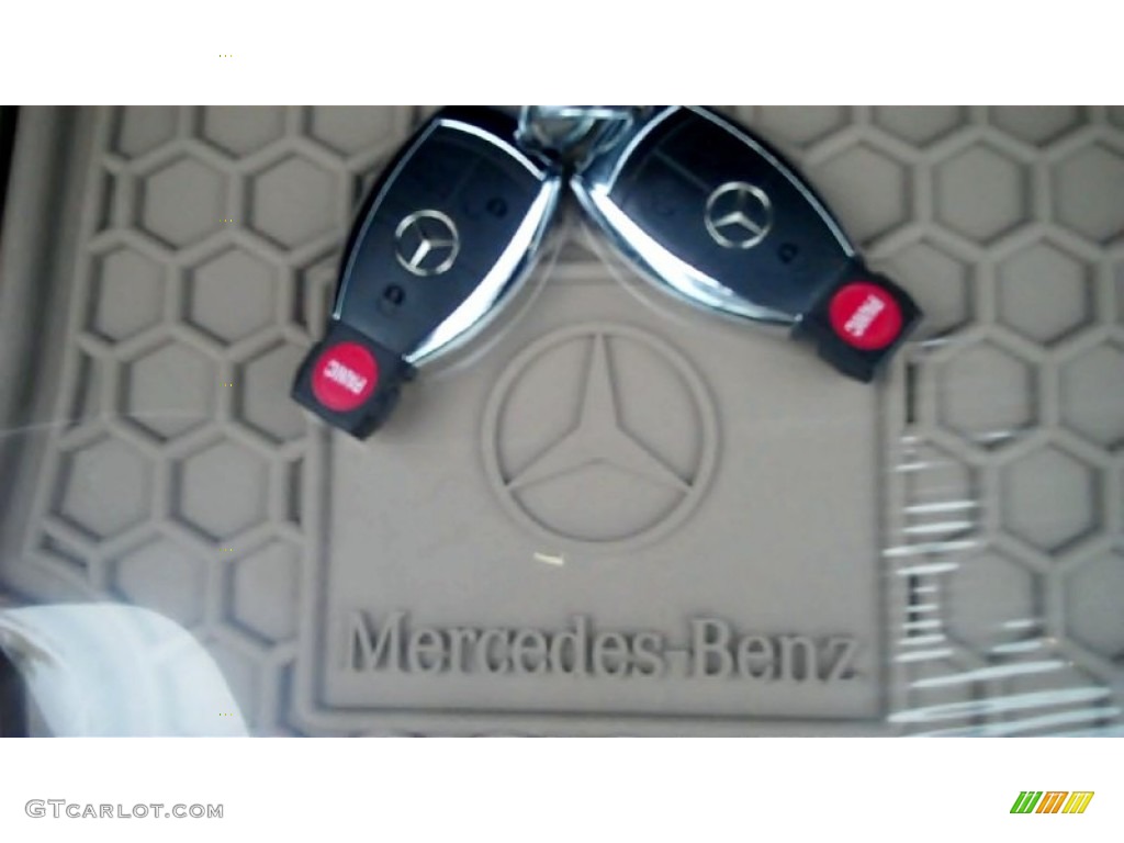 2008 S 550 Sedan - Black / Cashmere/Savanna photo #17