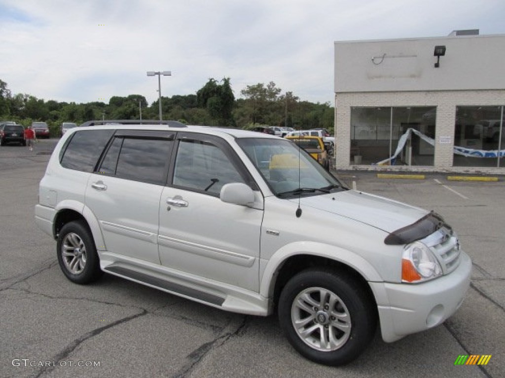 White Pearl 2006 Suzuki XL7 7 Passenger AWD Exterior Photo #53515998