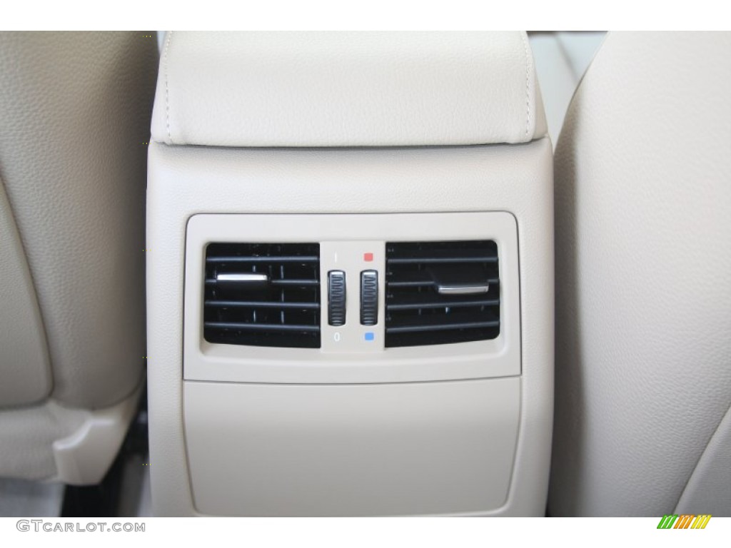 2011 3 Series 328i Sedan - Deep Sea Blue Metallic / Beige Dakota Leather photo #25