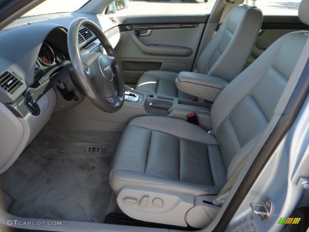 2004 A4 1.8T quattro Sedan - Light Silver Metallic / Platinum photo #10