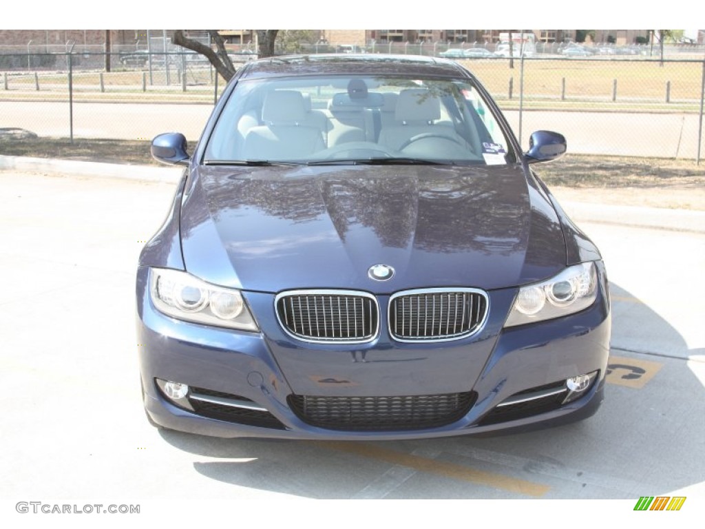 2011 3 Series 335i Sedan - Deep Sea Blue Metallic / Oyster/Black Dakota Leather photo #2