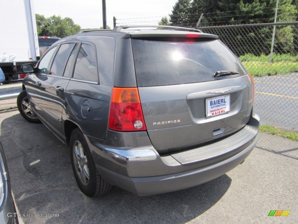 2004 Pacifica AWD - Graphite Gray Metallic / Dark Slate Gray photo #3