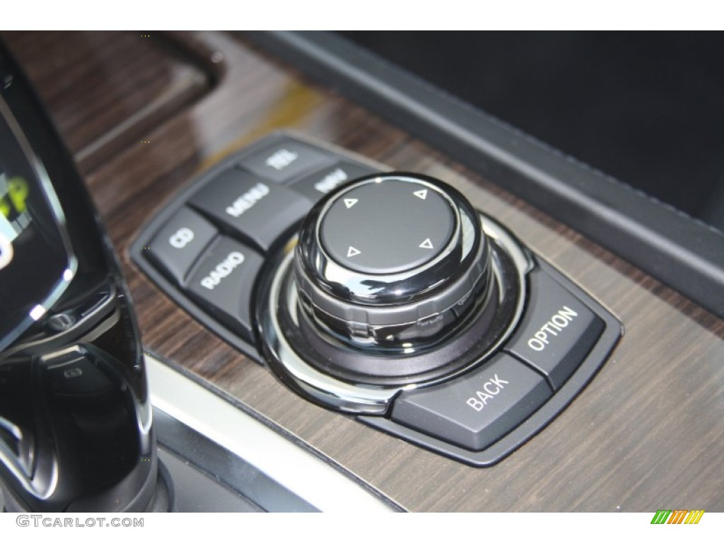 2012 BMW 7 Series 750i Sedan Controls Photo #53520889