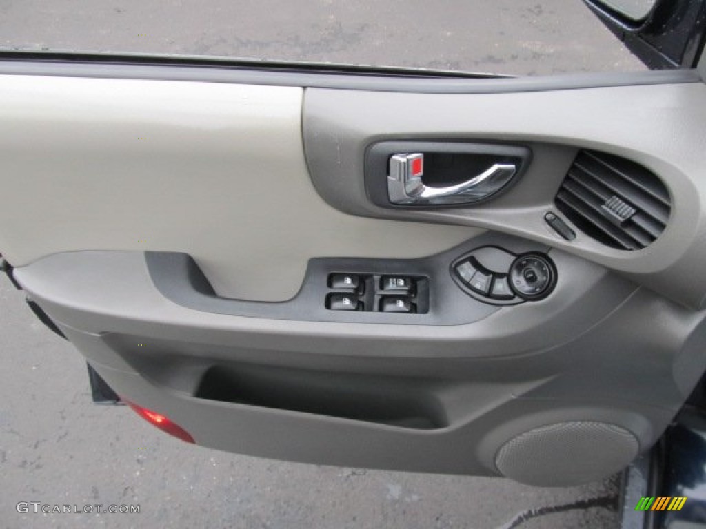 2005 Hyundai Santa Fe LX 3.5 Gray Door Panel Photo #53521114