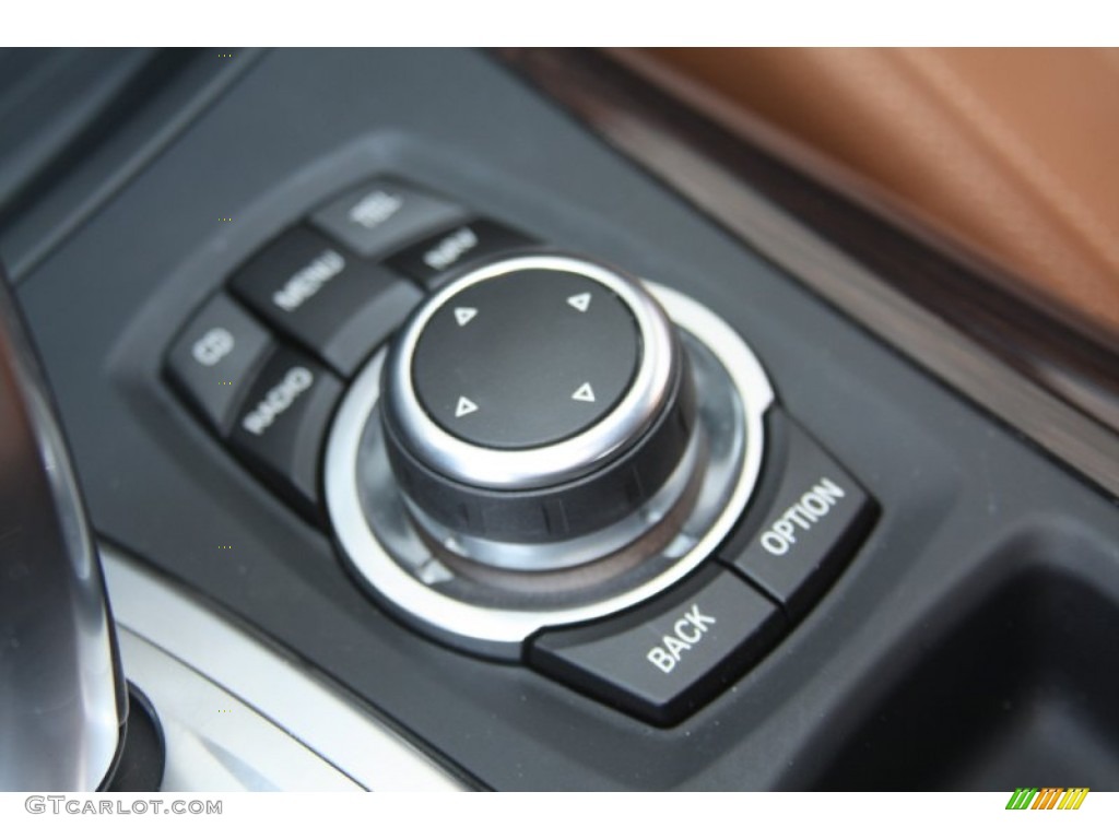 2011 BMW X6 xDrive35i Controls Photo #53523975