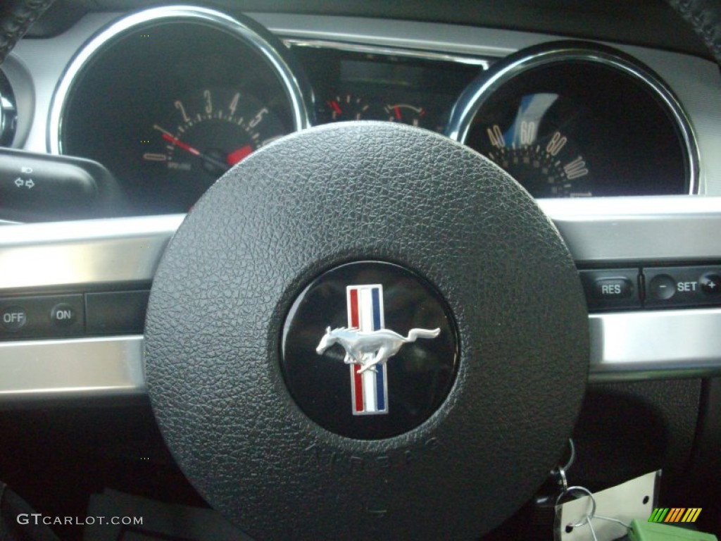 2007 Mustang V6 Deluxe Coupe - Torch Red / Dark Charcoal photo #19