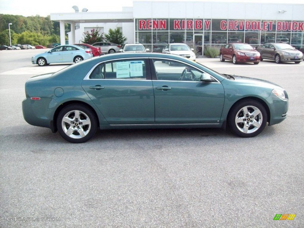 2009 Malibu LT Sedan - Silver Moss Metallic / Titanium photo #3