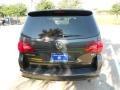 2011 Twilight Gray Metallic Volkswagen Routan SE  photo #6