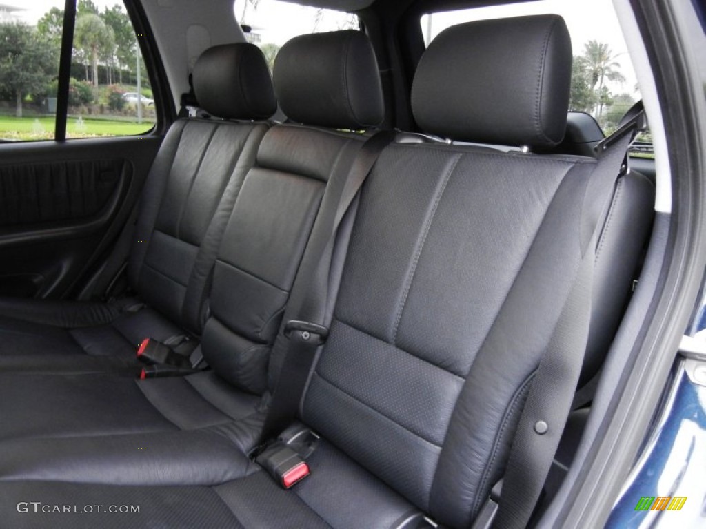Charcoal Interior 2002 Mercedes-Benz ML 320 4Matic Photo #53535122