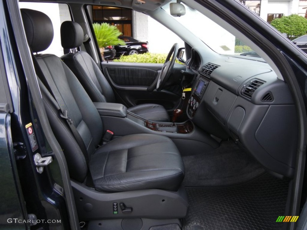 2002 Mercedes-Benz ML 320 4Matic Front Seat Photos