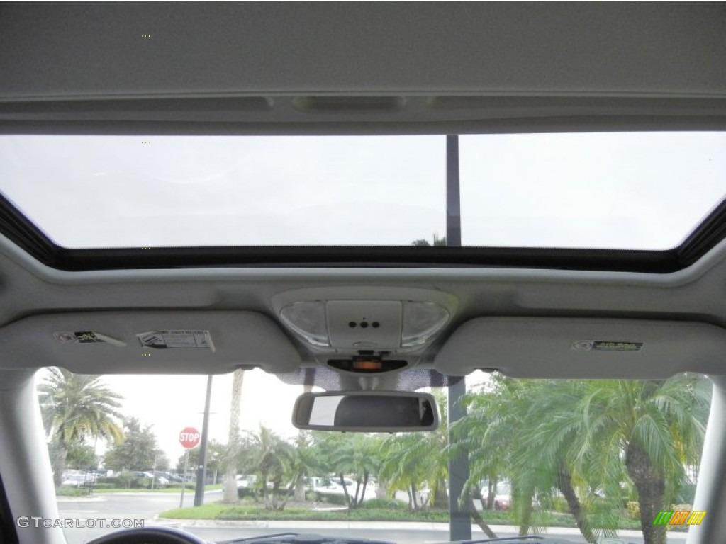 2002 Mercedes-Benz ML 320 4Matic Sunroof Photos