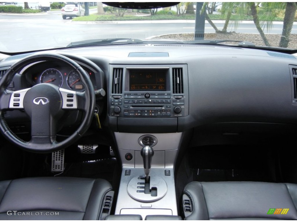 2003 Infiniti FX 35 Graphite Black Dashboard Photo #53535614