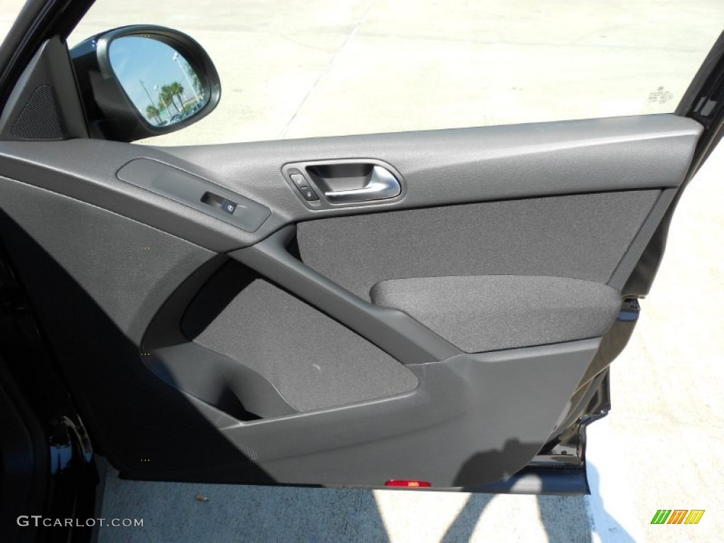 2012 Tiguan S - Deep Black Metallic / Black photo #12