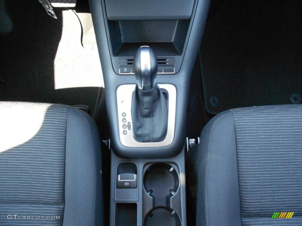 2012 Tiguan S - Deep Black Metallic / Black photo #18