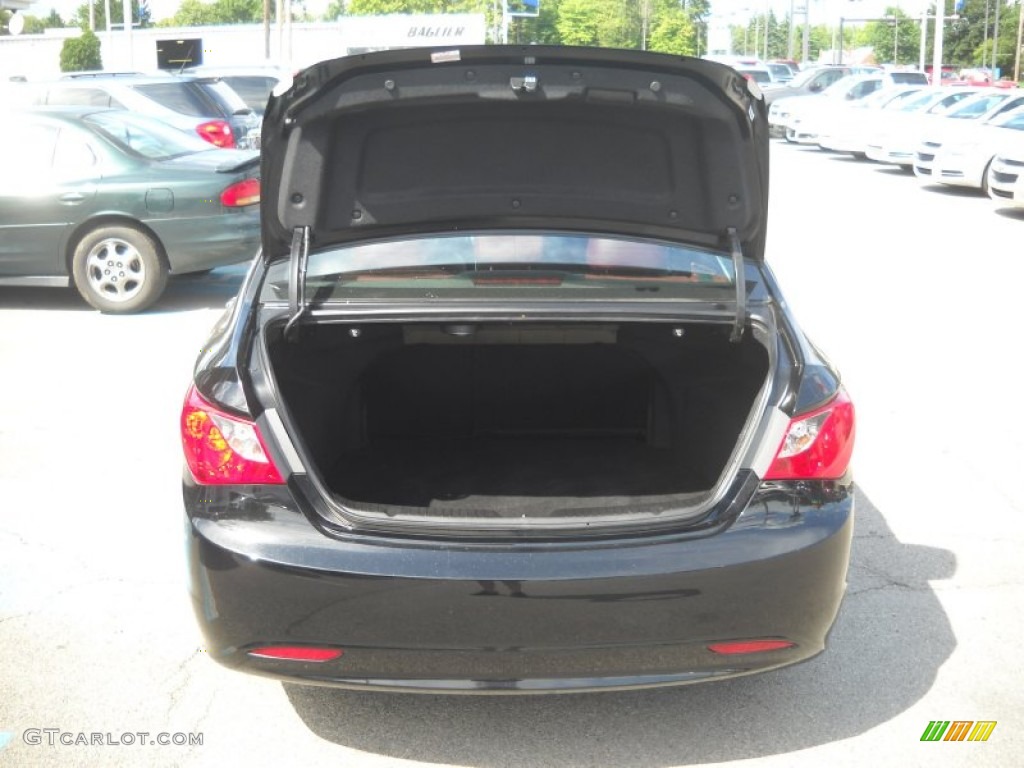 2011 Sonata Limited - Midnight Black / Wine photo #4