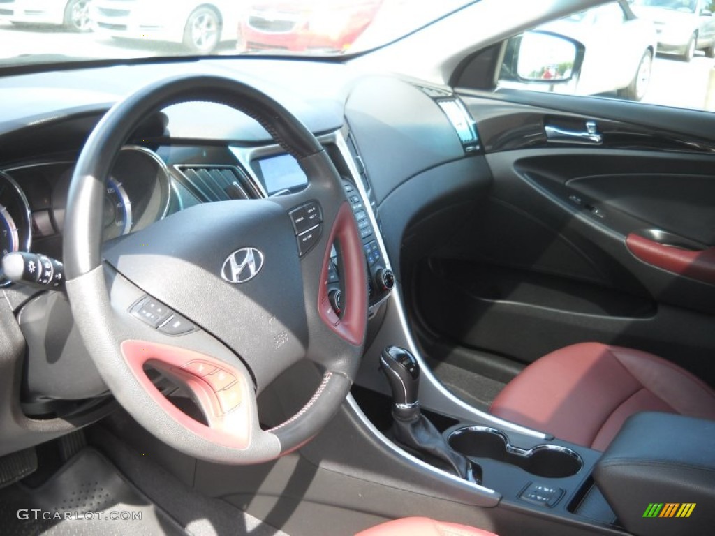 2011 Sonata Limited - Midnight Black / Wine photo #9
